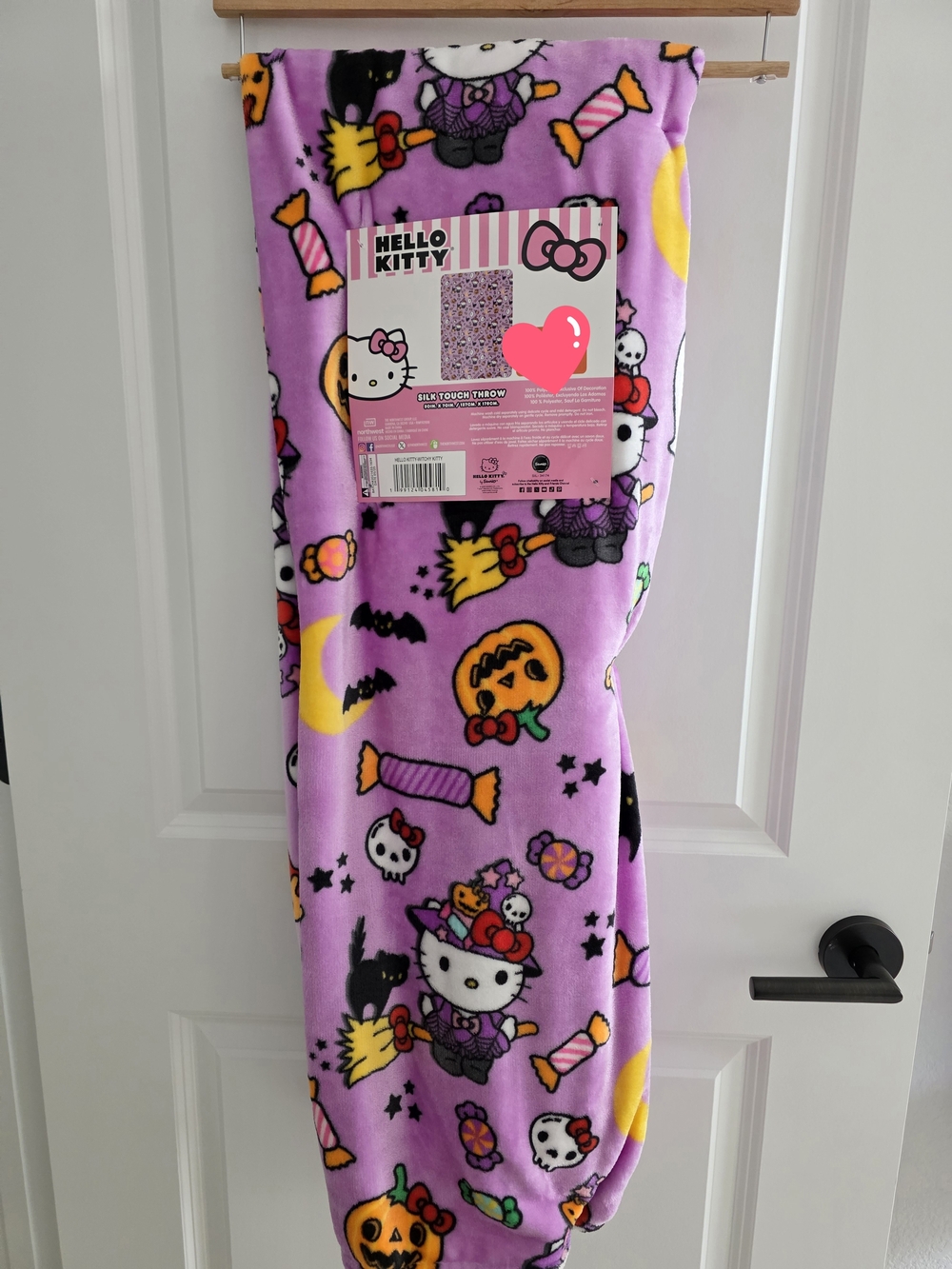NWT Hello Kitty Lavender Halloween Throw